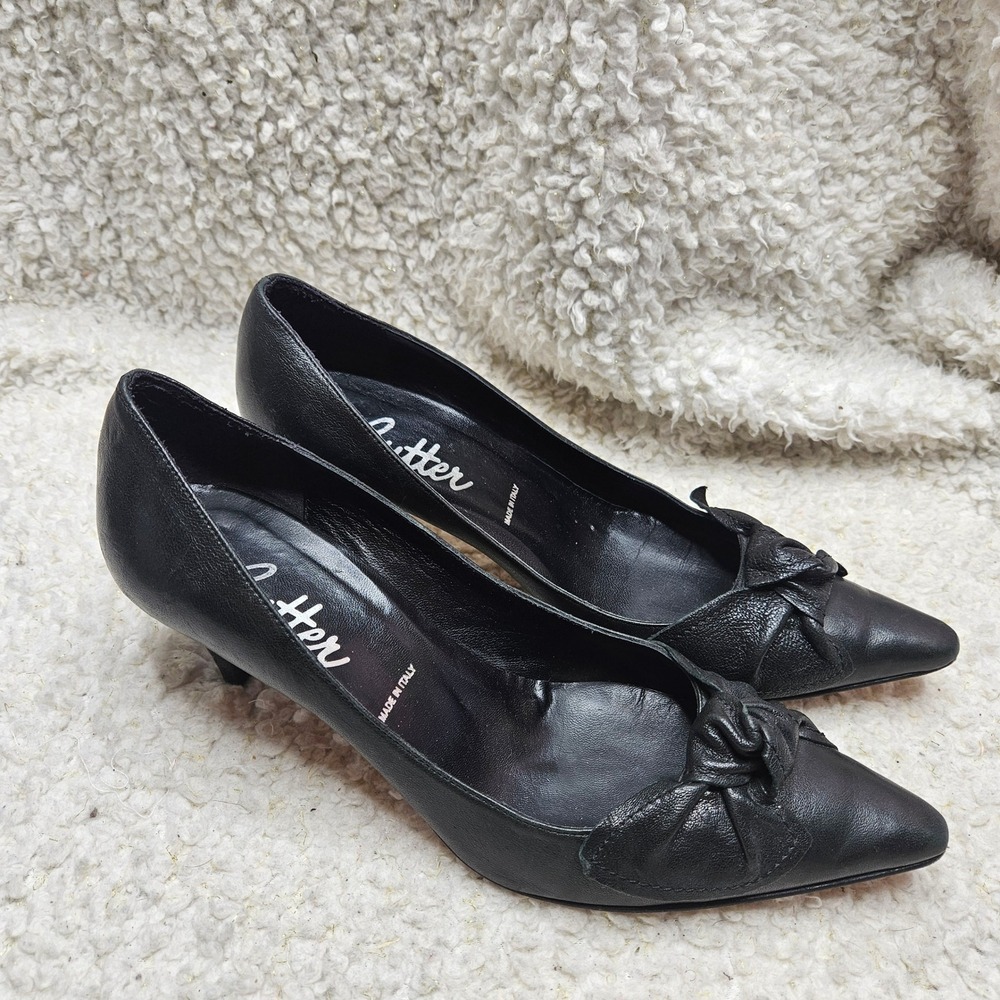 Butter Black Leather Bow‎ Accent Pointed Toe Low Heels sz 10